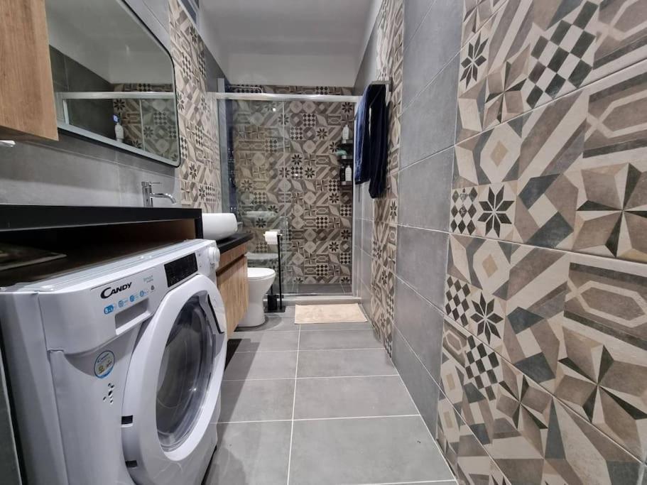 Ellis Apartment Atenas Exterior foto